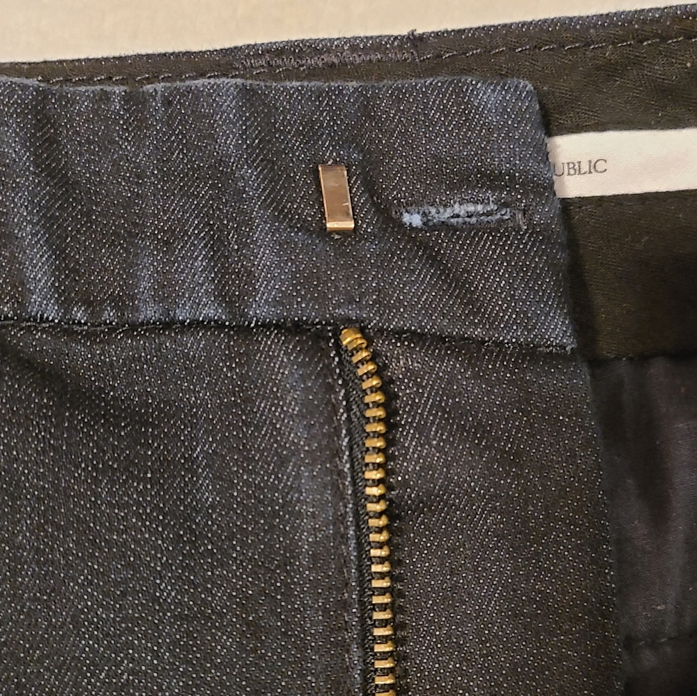 BANANA REPUBLIC Denim Skirt - Picture 10 of 13